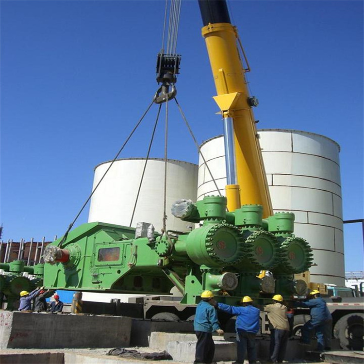 南海租赁200吨吊车